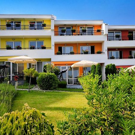Stayinn Rainbow Houses Beachfront By Asteri Hotels Slantchev Briag Extérieur photo