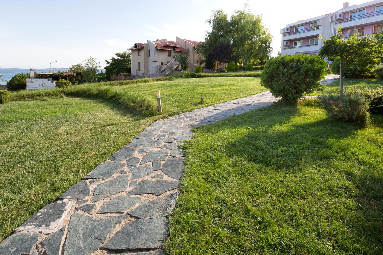 Stayinn Rainbow Houses Beachfront By Asteri Hotels Slantchev Briag Extérieur photo
